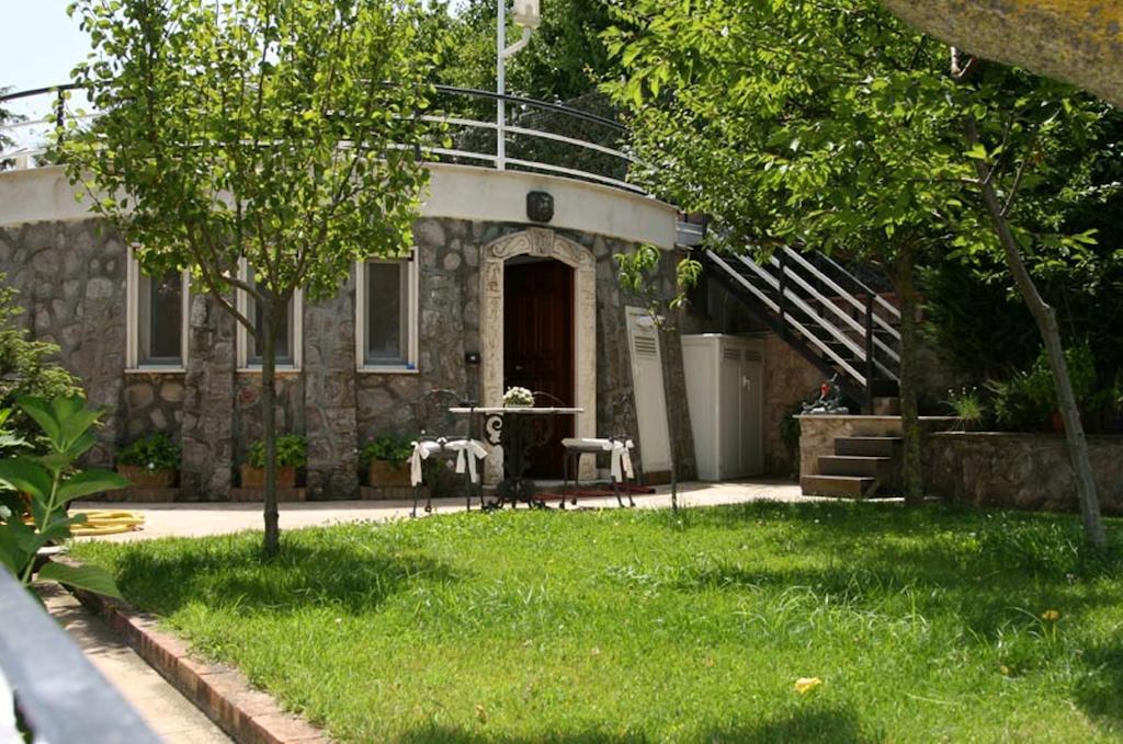 Villa Cinzia Сант'Агнело Екстериор снимка